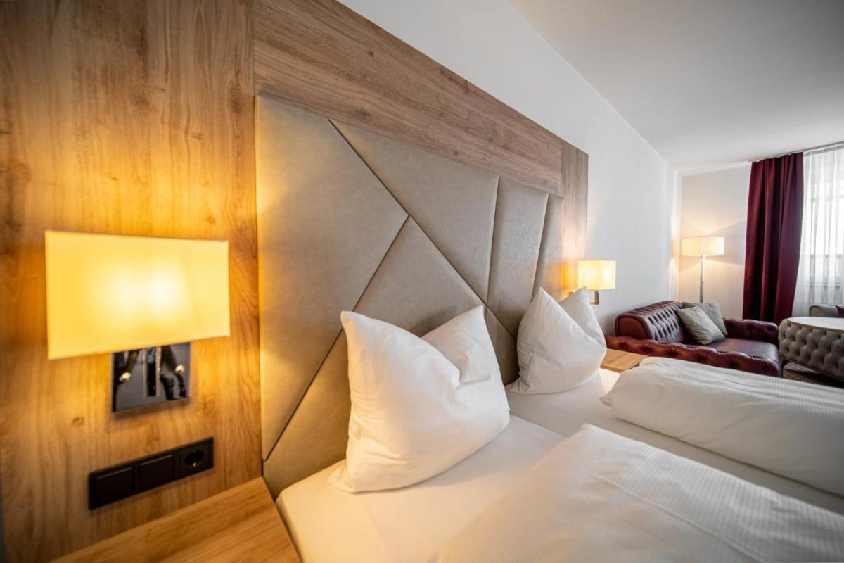 Ee Hotel Kassel Luaran gambar