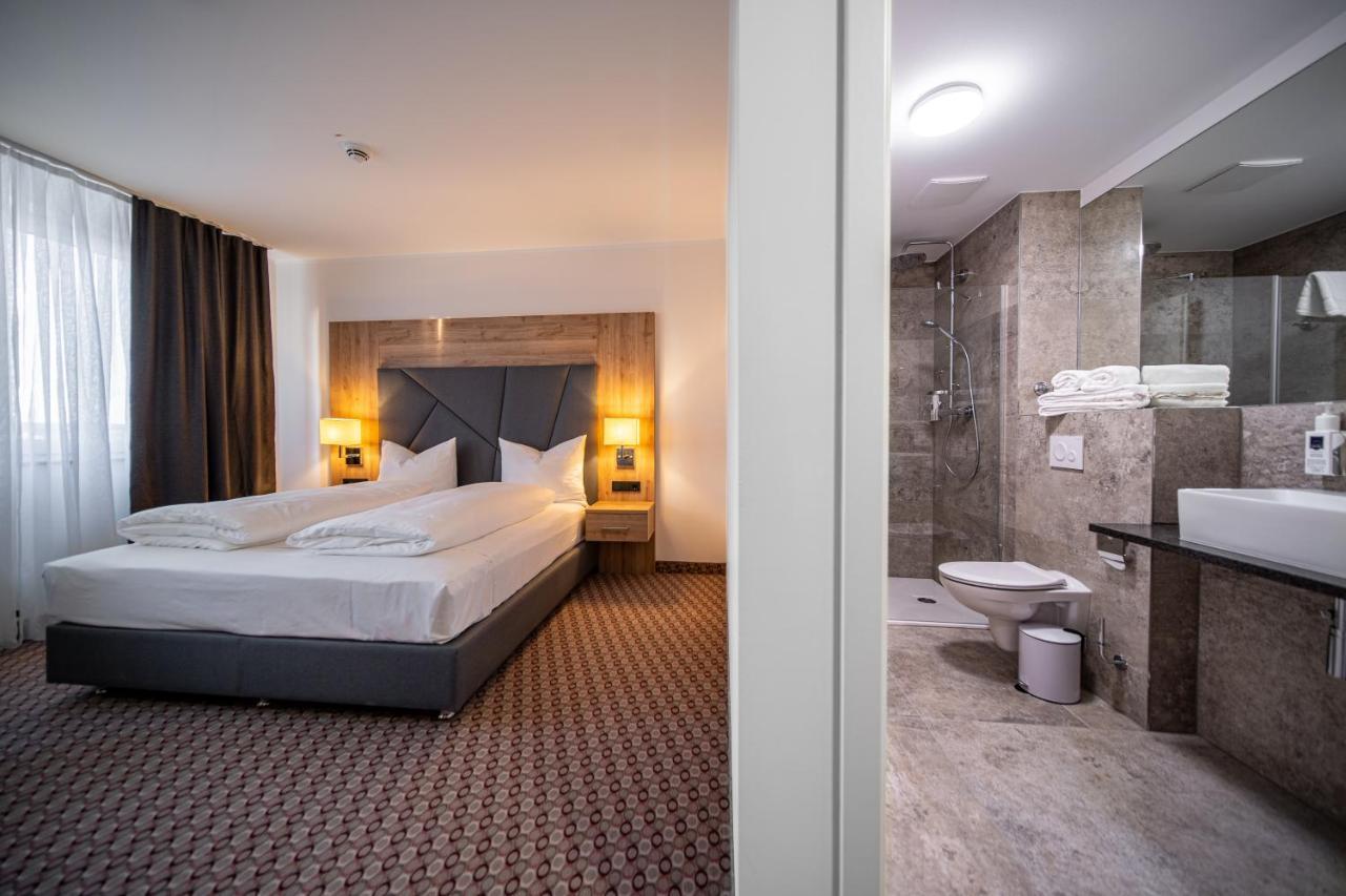 Ee Hotel Kassel Luaran gambar