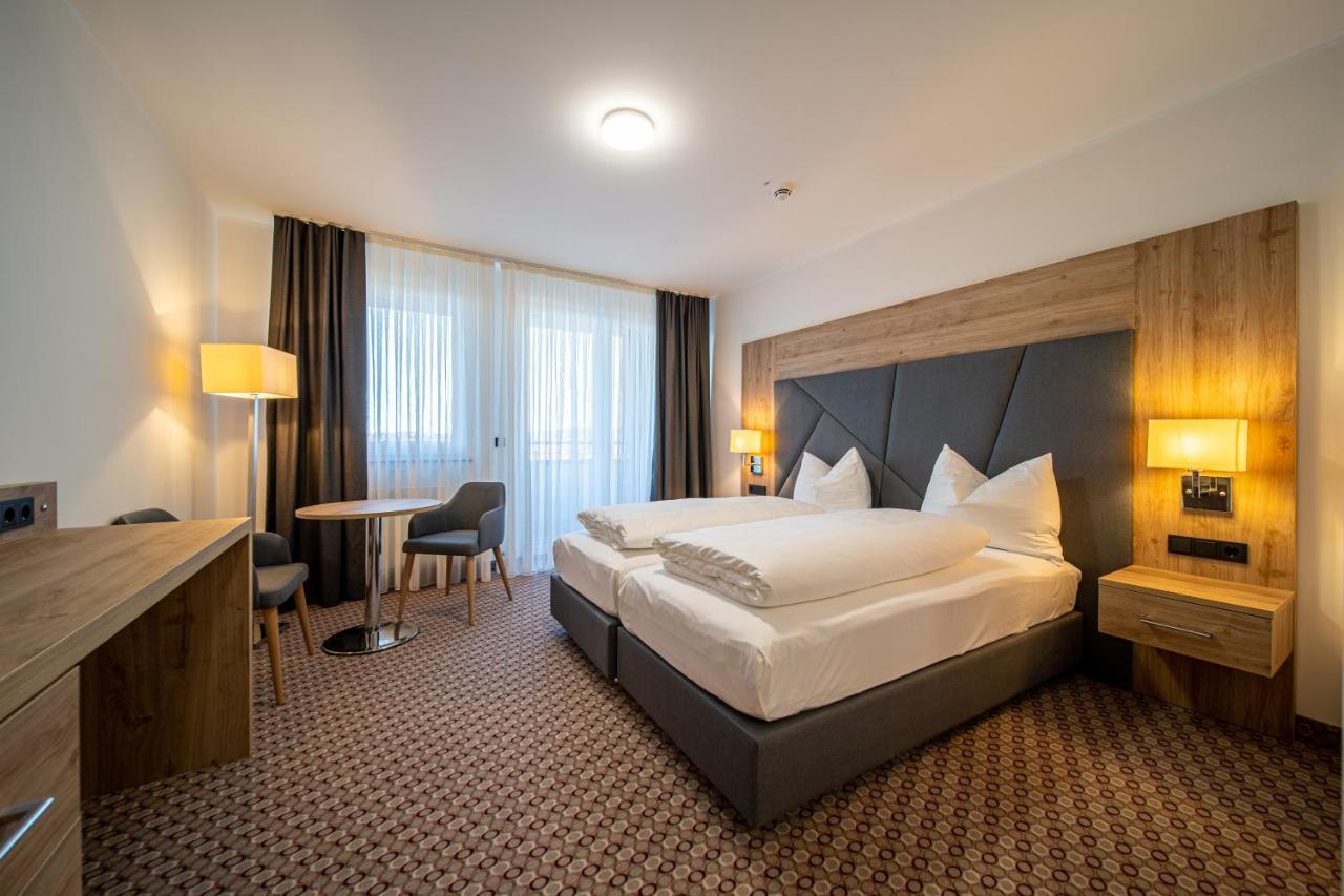 Ee Hotel Kassel Luaran gambar