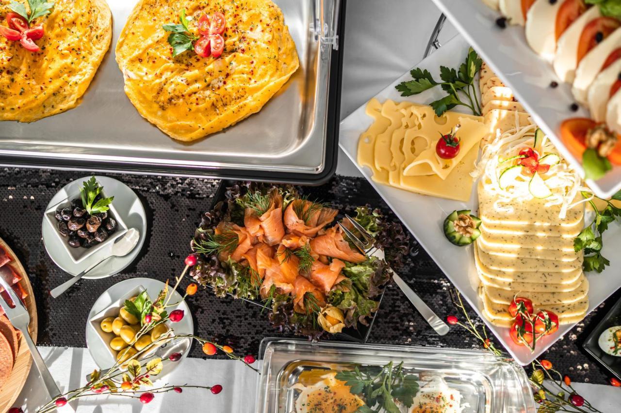 Ee Hotel Kassel Luaran gambar